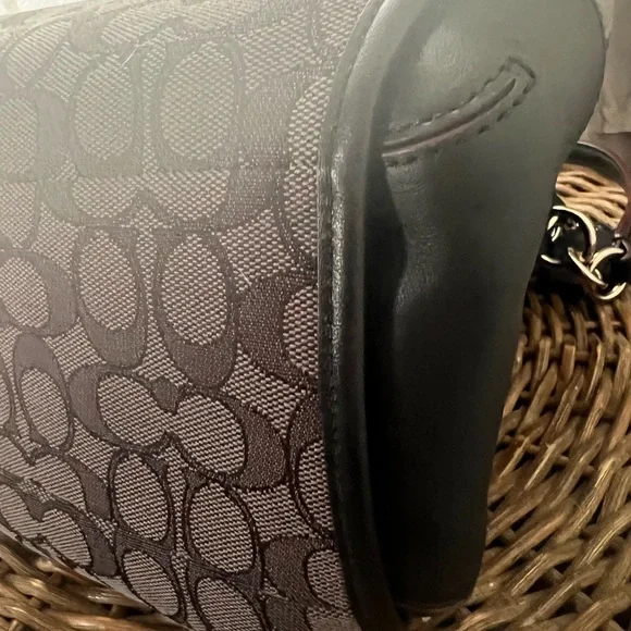 Coach Phoebe Black/Charcoal Shoulder Bag in Outline Signature Jacquard - Picture 5 of 10